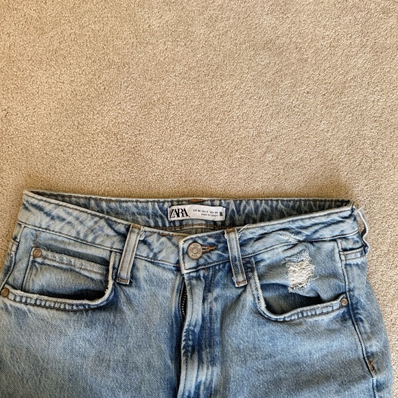 Zara Light Blue Flare Jeans - Picture 3 of 4